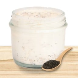 โยเกิร์ตงาดำ sesame yogurt