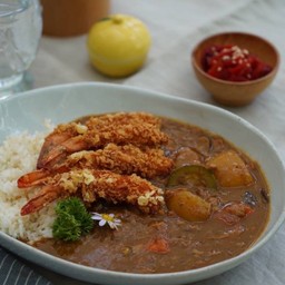 Japanese Curry Rice With Deep-fried Shrimp