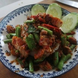 อาหารตามสั่ง( ร้านคุณสุ ) -