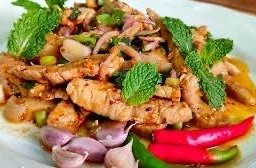 น้ำตกหมู