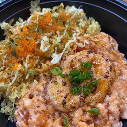 ข้าวแซลม่อนสับย่างท๊อปค๊อตท๊อปเกล็ดเท็มปุระ