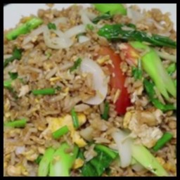 ข้าวผัดรวมมิตร
