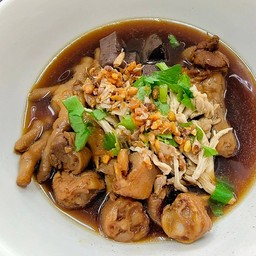 ก๋วยเตี๋ยวไก่ตุ๋น ธรรมดา