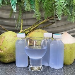 (3ขวด) มะพร้าวน้ำหอม(บ้านแพ้ว) อันชัญ ขนาด 250 ML 3 ขวด , Coconut Water & butterfly pea  250 ML x 3 bottles
