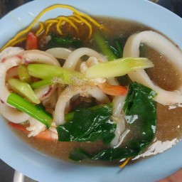ร้านขาวราดหน้า สาขาสวนรัก 0882335499