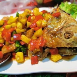 ชบา Restaurant & Cafe บายพาส