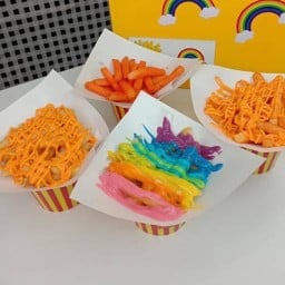 เฟรนฟรายส์ ไก่เกาหลี กะเพราเกาใจ By Issy Funny Fries By IssY