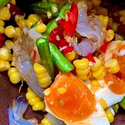 ตำข้าวโพดไข่เค็ม
