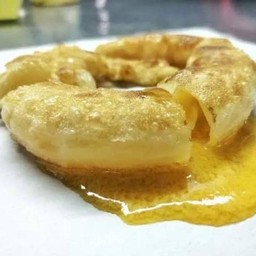 โรตีลาวาใส้ทะลักเนยนม