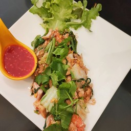 สุกี้แห้ง