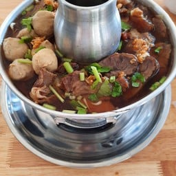 หม้อไฟเนื้อจุก 2 