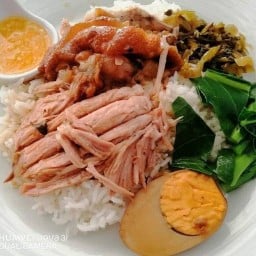 เจ๊อี๊ด ( พัทยา ) แซ่บคัก !!! ข้าวขาหมู  อาหารตามสั่ง ข้าวคลุกกะปิ