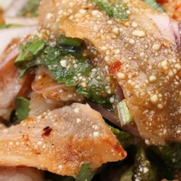 น้ำตกหมู