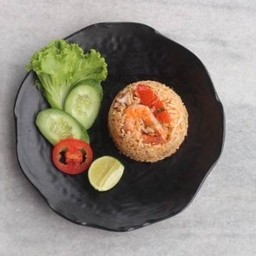 ข้าวผัดต้มยำ