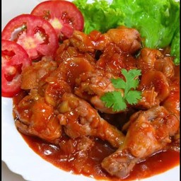ไก่น้ำเเดง(ซอสมะเขือเทศ)