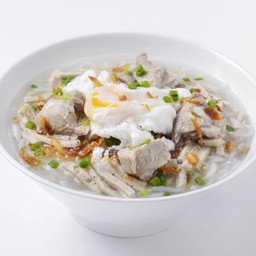 ก๋วยจั๊บหมูยอ&กระดูกหมูใส่ไข่