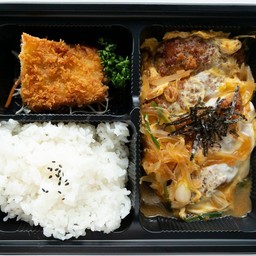 ชุดหมูทอดราดไข่