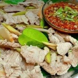 หมูสะดุ้ง น้ำจิ้มแจ่ว