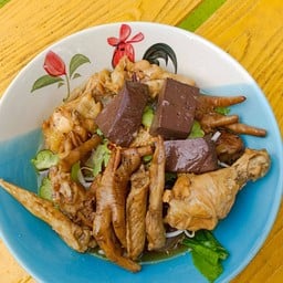ตี๋เตี๋ยวไก่  ( ตลาดสวนสุพรรณ ) สาขา 4 -