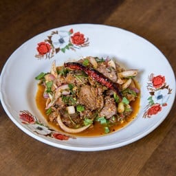 น้ำตกเสืออีสานวากิว  Nam Tok Suea Isan Wagyu