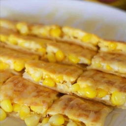 โรตีไข่ + ข้าวโพด