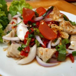 ยำหมูยอใส่ไข่แดงเค็ม