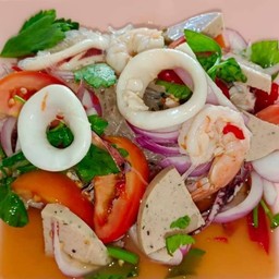 ยำรวม กุ้ง หมึก หมูยอ