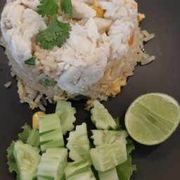 ข้าวผัดปู