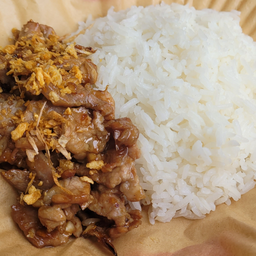 ข้าวหมูกระเทียม