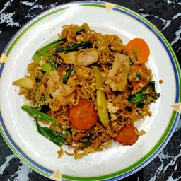 ครัวหลังบ้านบี