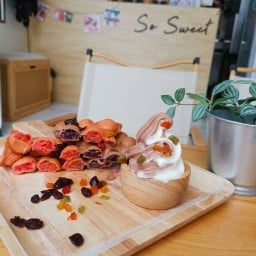 So Sweet Waffle and Icecream @MRT แจ้งวัฒนะ-ปากเกร็ด 28 MRT แจ้งวัฒนะ-ปากเกร็ด 28