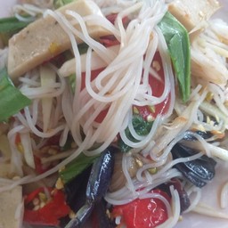 ตำซั่วขนมจีนหมูยอกุ้งสด