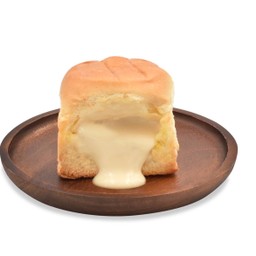ขนมปังไส้ทะลัก โฮมเมดนมข้น
