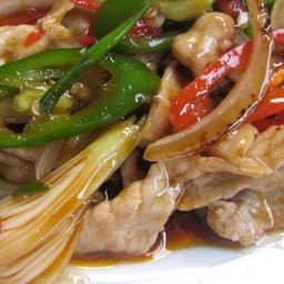 ผัดพริกหยวก