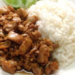 พี่อ๋อยไก่ทอดสมุนไพร หาดใหญ่ ซอยศรีด่าน 22