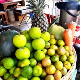 ครัวข้าวหอม ต.ศาลากลาง อ.บางกรวย ร้านครัวข้าวหอม ข้าวต้มกุ๊ย น้ำผักผลไม้สกัดเย็น