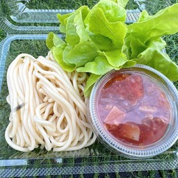 สปาเก็ตตี้ซอสมะเขือเทศ