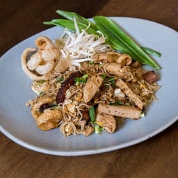 ผัดขนมจีนอีสาน Pad Kanon Jeen Isan