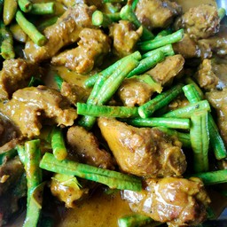 คั่วพริกซี่โครงหมู