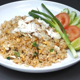 ข้าวผัดปู