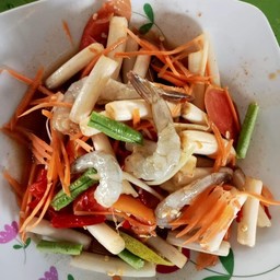 ตำไหลบัวกุ้งสดปลาร้า