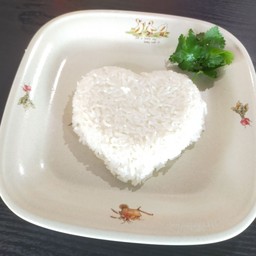 ชายสี่ บะหมี่เกี๊ยว สตูล