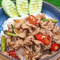 ข้าวหมูผัดน้ำมันหอย