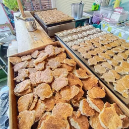 ขนมบ้าบิ่นมะพร้าวอ่อน