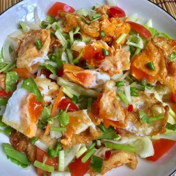 น้องแฝด อาหารตามสั่ง ขนมจีนน้ำยา