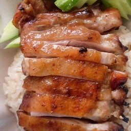 ข้าวมันไก่ย่าง