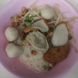 โก้ลูกชิ้นปลา(ทำเอง)