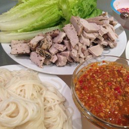 เมี่ยงหมูย่าง ผักสด เวลาปรุง 20 นาที