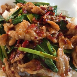 คะน้าหมูชิ้น