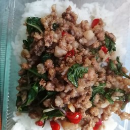 กะเพราหมูสับ